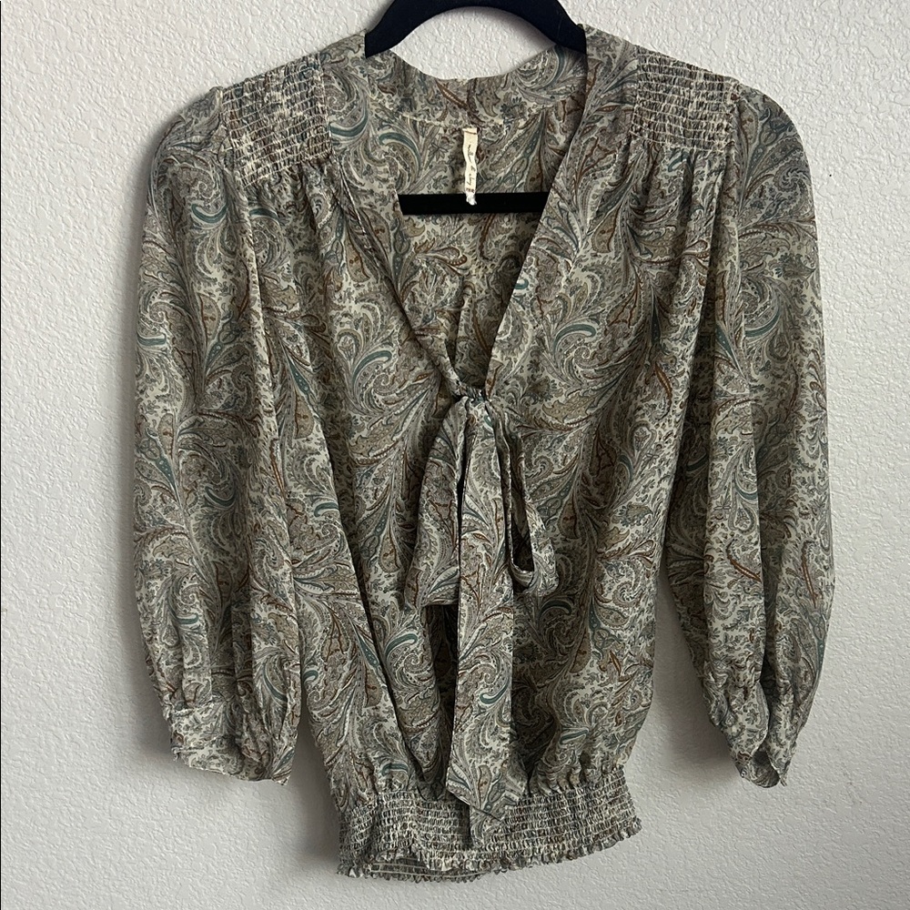 Willow & Clay Gray Paisley Blouse with Tie Front